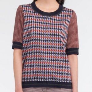 🎁 5/$25! Sandwich Houndstooth Top